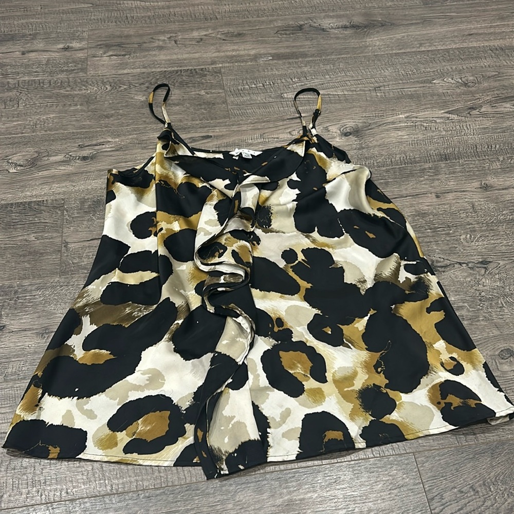Cabi Tank Size Large